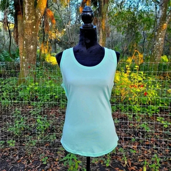 Womens Tek Gear Dry Tek Mint Green Racerback Tank Top Activewear Light Wear L - Picture 1 of 10